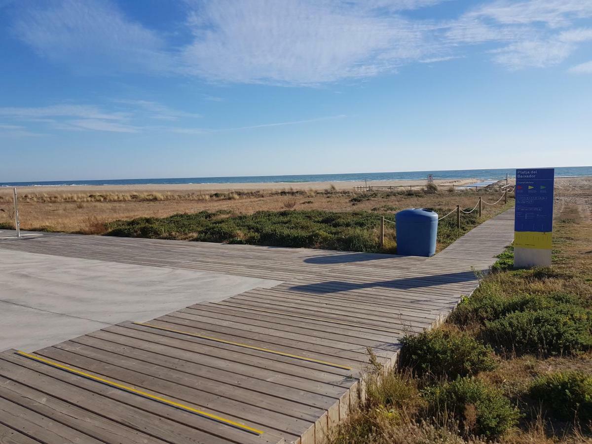 Mogaver Beach Castelldefels Appartamento Esterno foto