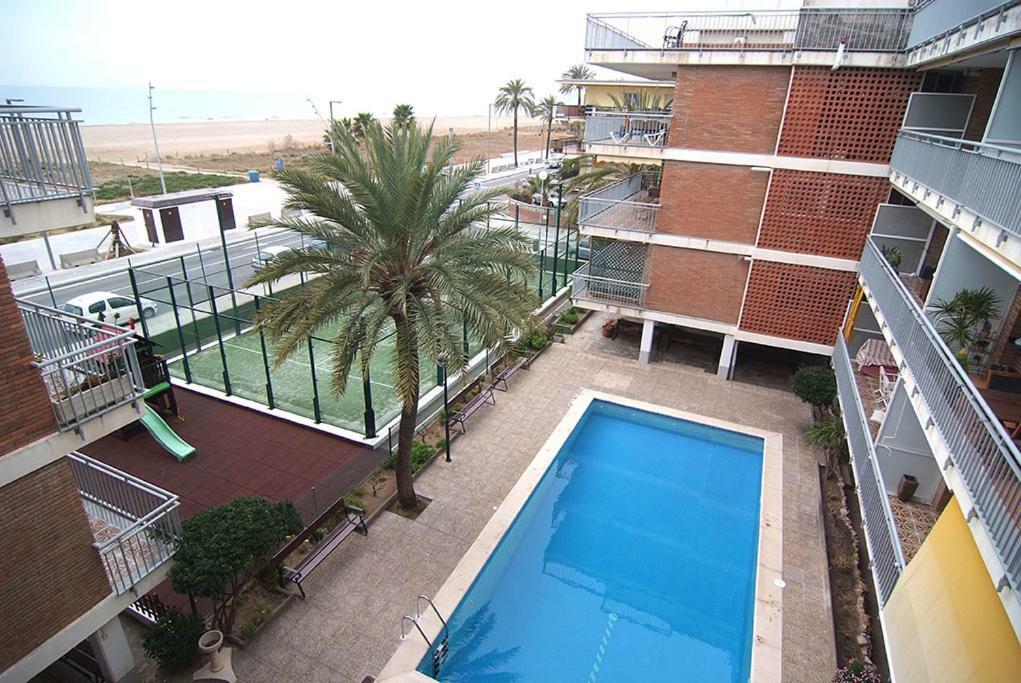 Mogaver Beach Castelldefels Appartamento Esterno foto